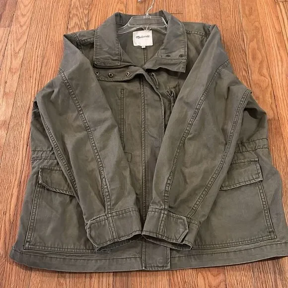 Madewell Utility Jacket in Olive Green - Picture 9 of 11